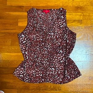 Jennifer Lopez top size M.  Pull over sleeveless; awesome colors